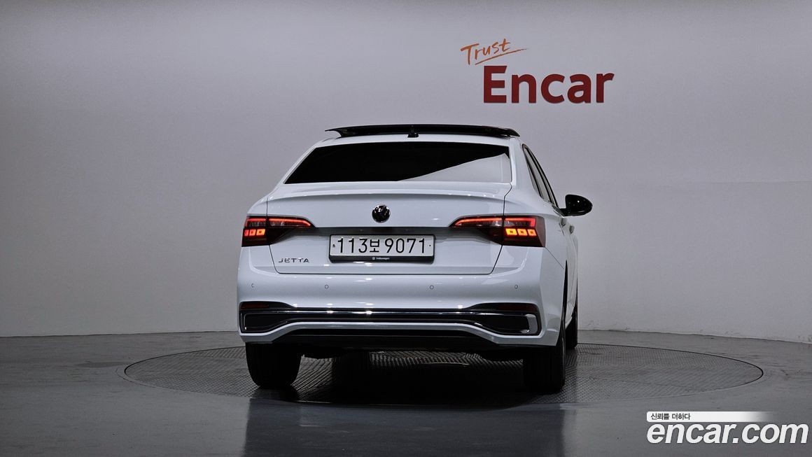 Volkswagen Jetta 2024