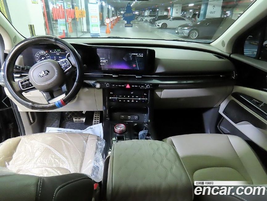 Kia Canival 2021