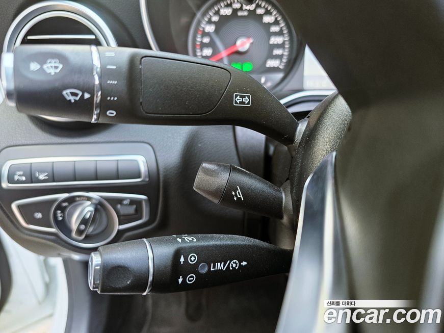 Mercedes-Benz C-Class 2017