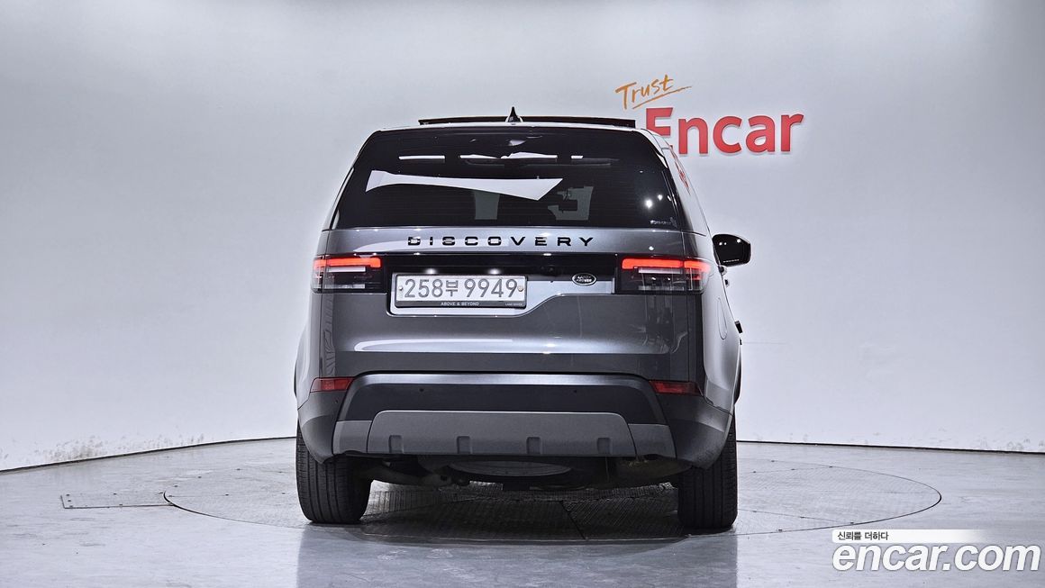 Land Rover Discovery 2019