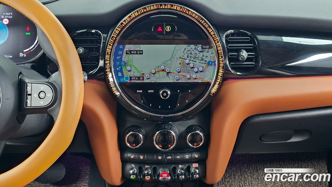 Mini Cooper 2024