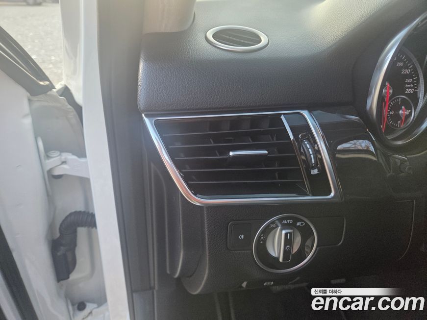 Mercedes-Benz GLE-Class 2017