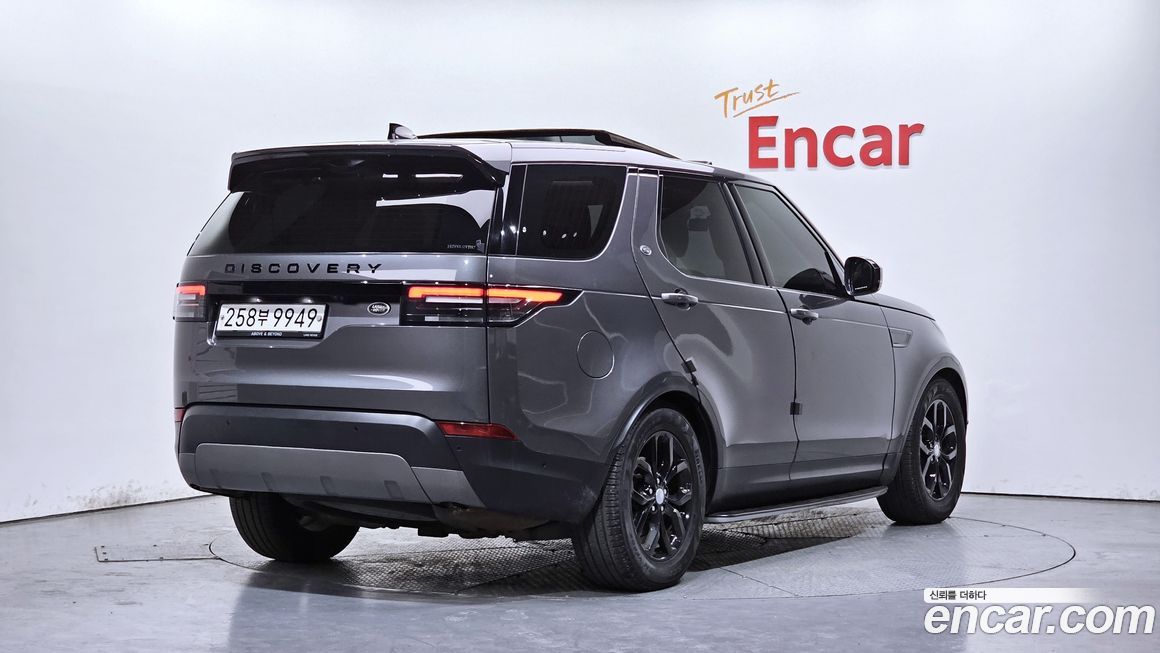 Land Rover Discovery 2019