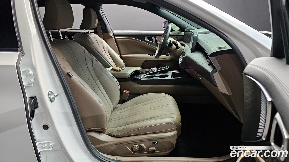 Kia K8 2023