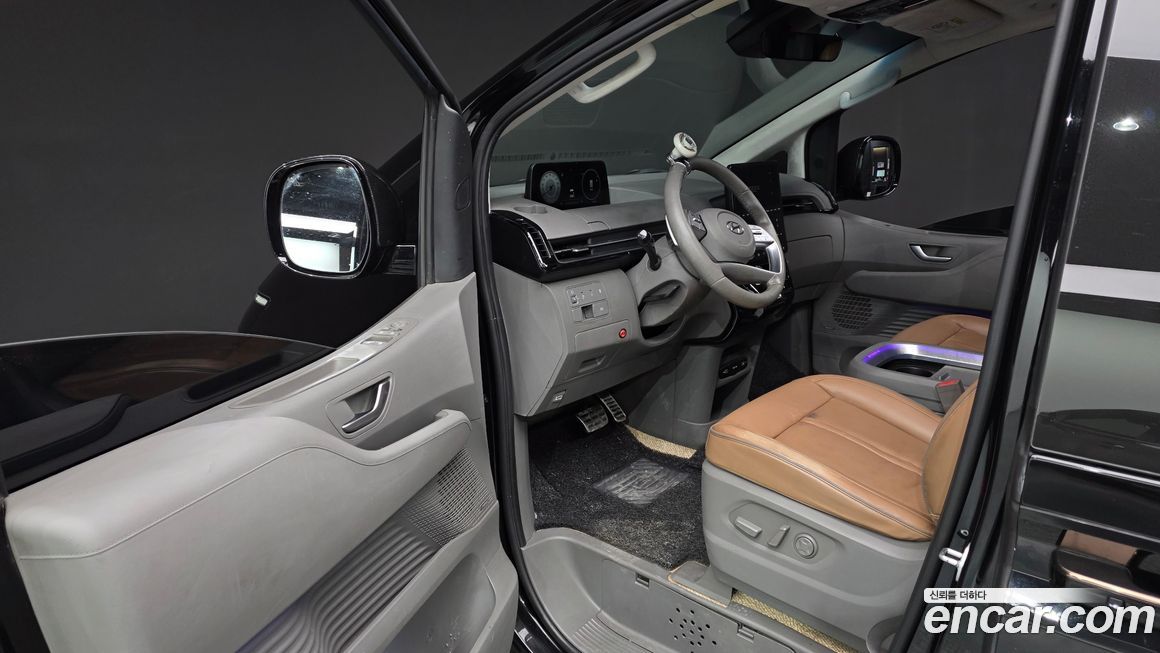 Hyundai Staria 2023