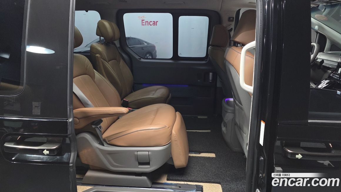 Hyundai Staria 2023