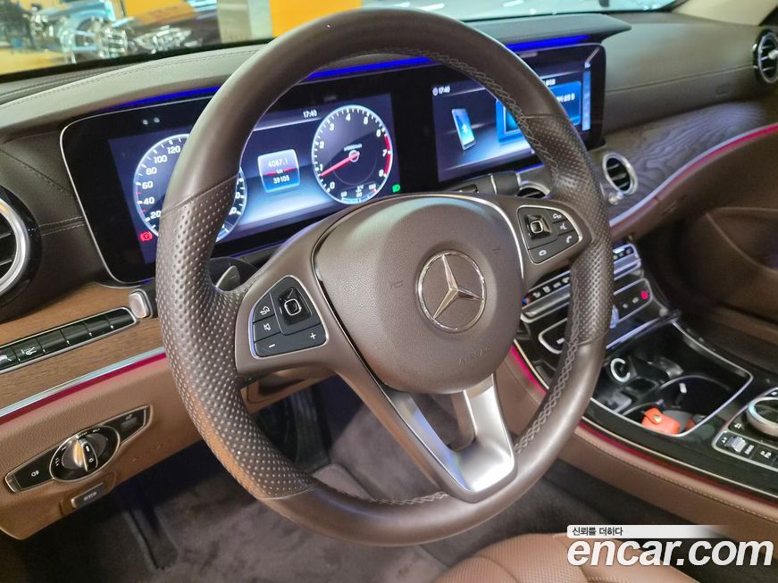 Mercedes-Benz E-Class 2018