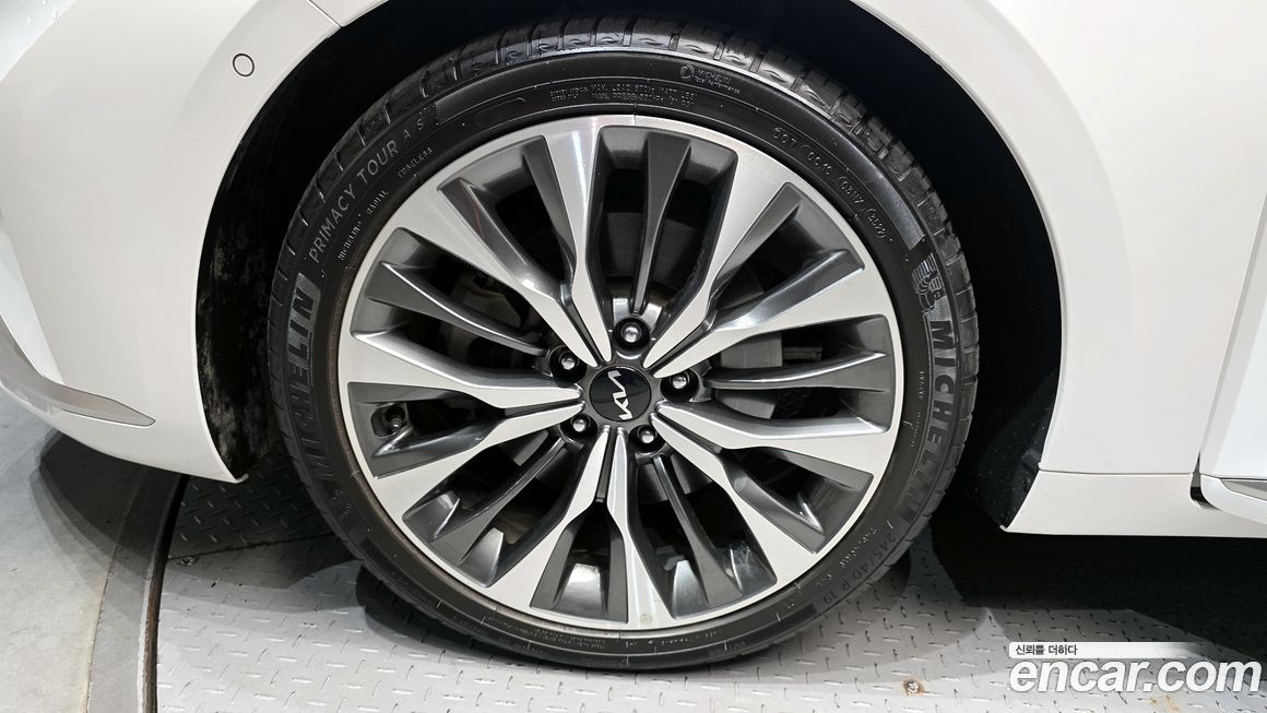 Kia K8 2023
