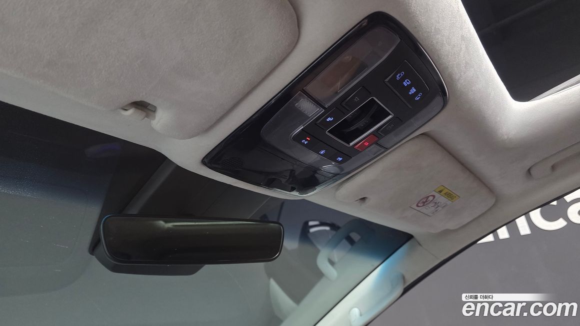 Hyundai Staria 2023