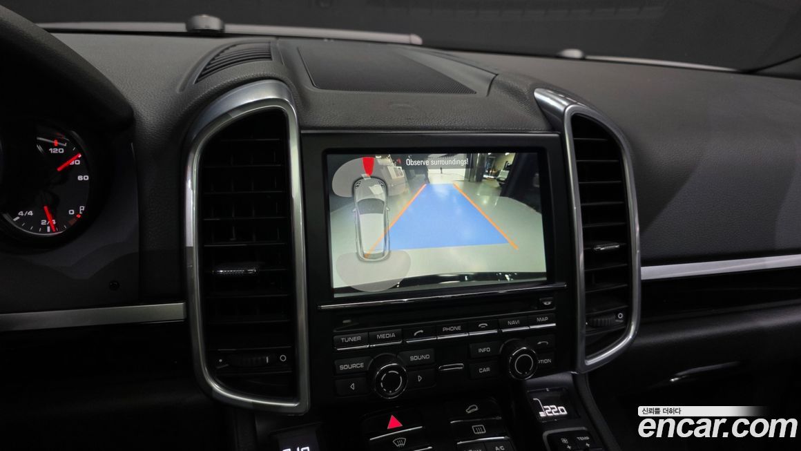 Porsche Cayenne 2015