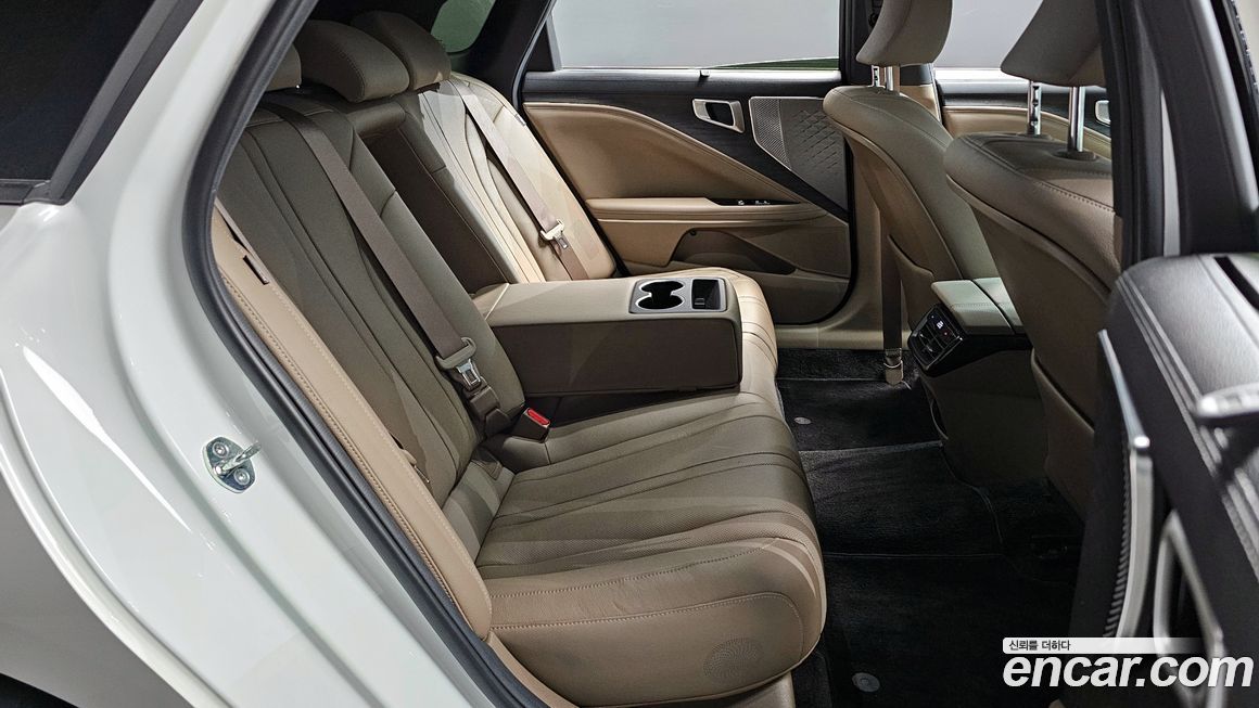 Kia K8 2023