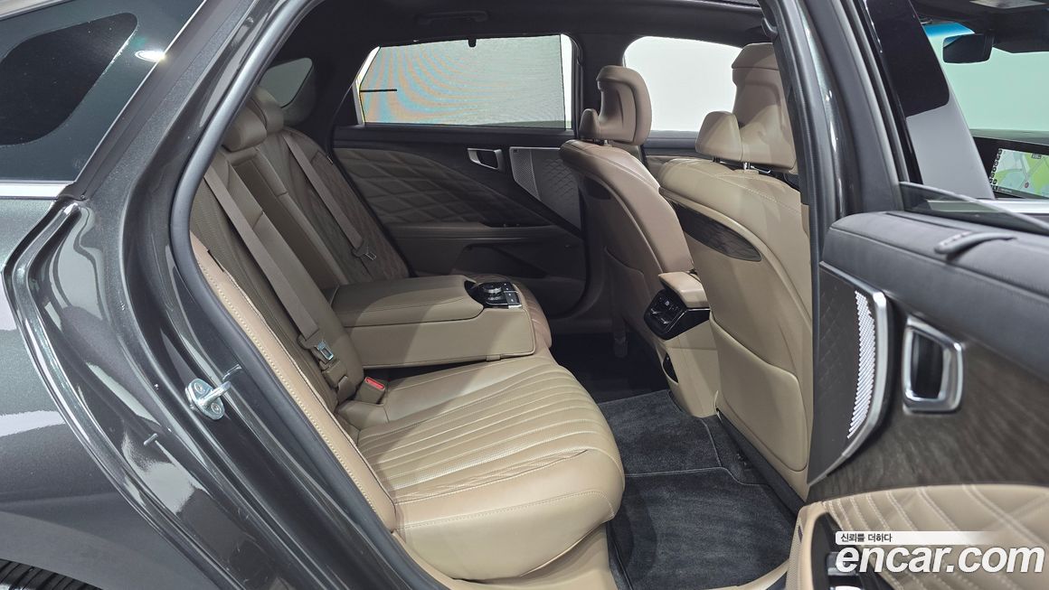 Kia K8 2023