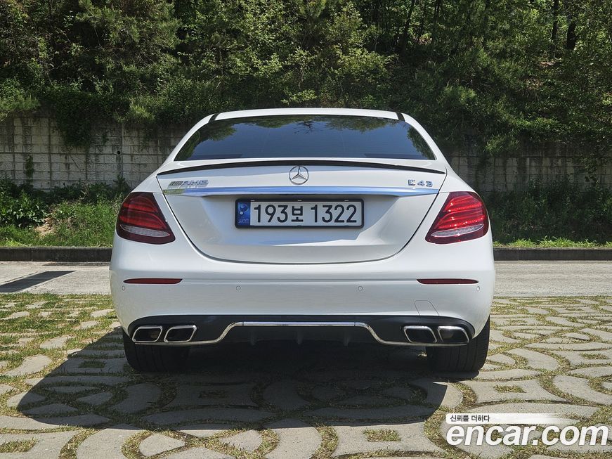 Mercedes-Benz E-Class 2018