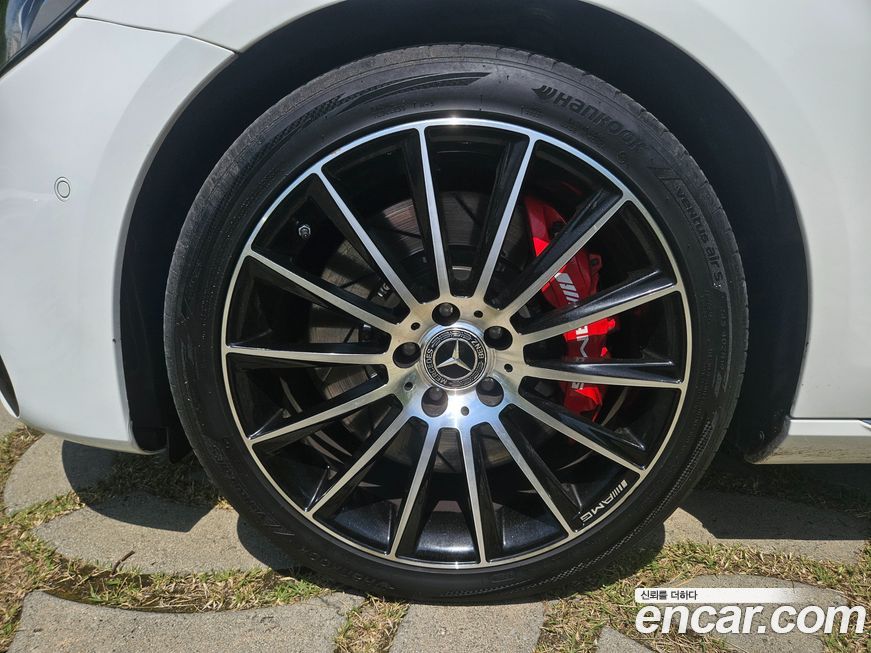 Mercedes-Benz E-Class 2018