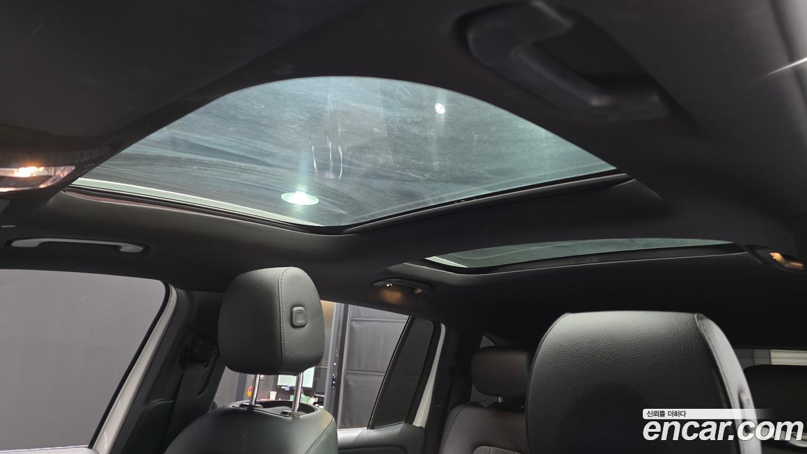 Mercedes-Benz GLB-Class 2021