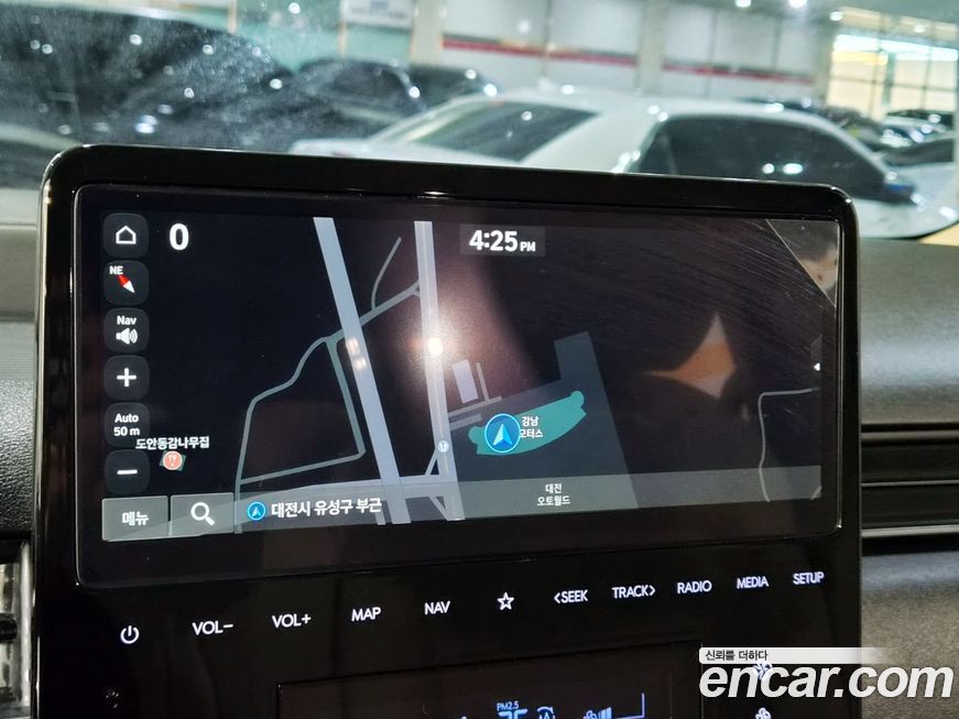 Hyundai Staria 2025