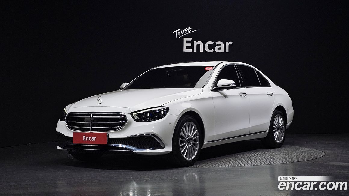 Mercedes-Benz E-Class 2021