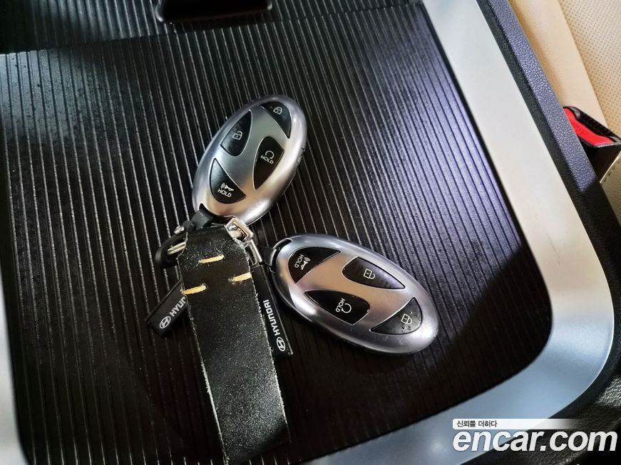 Hyundai Staria 2025