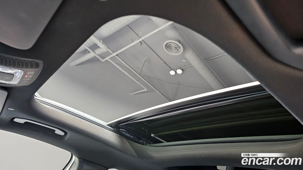 Mercedes-Benz GLB-Class 2021