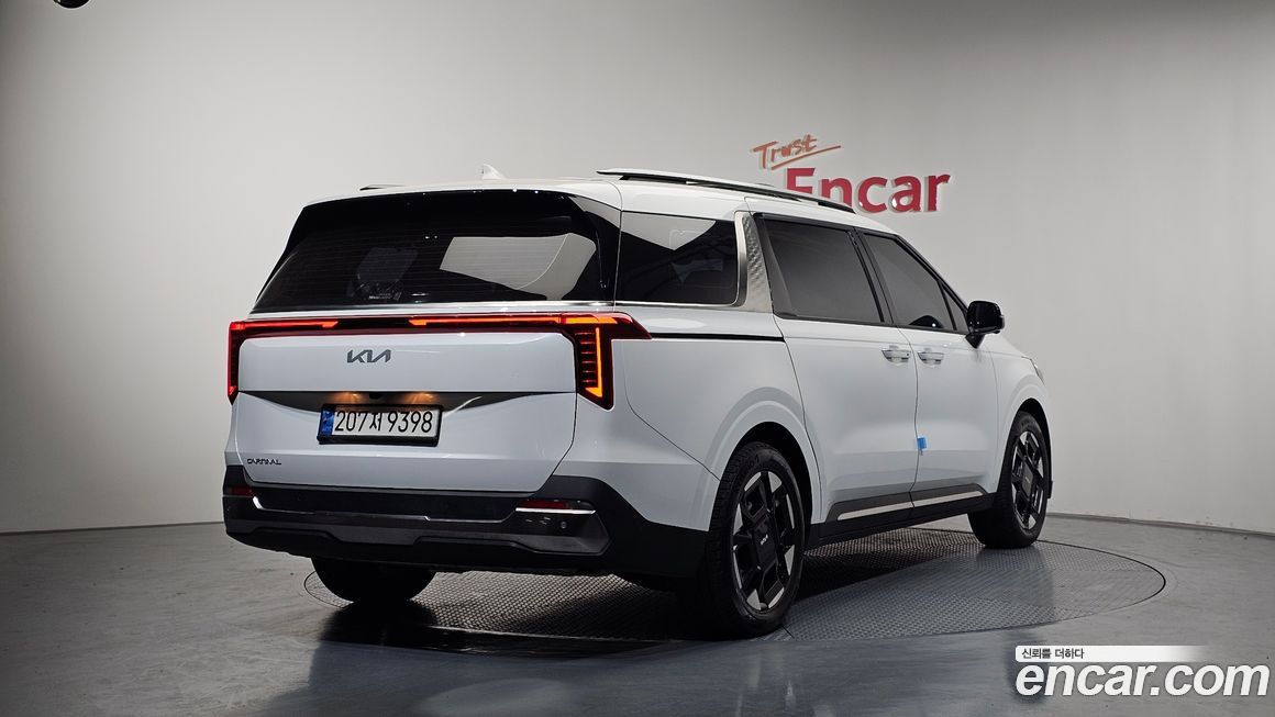 Kia Canival 2024