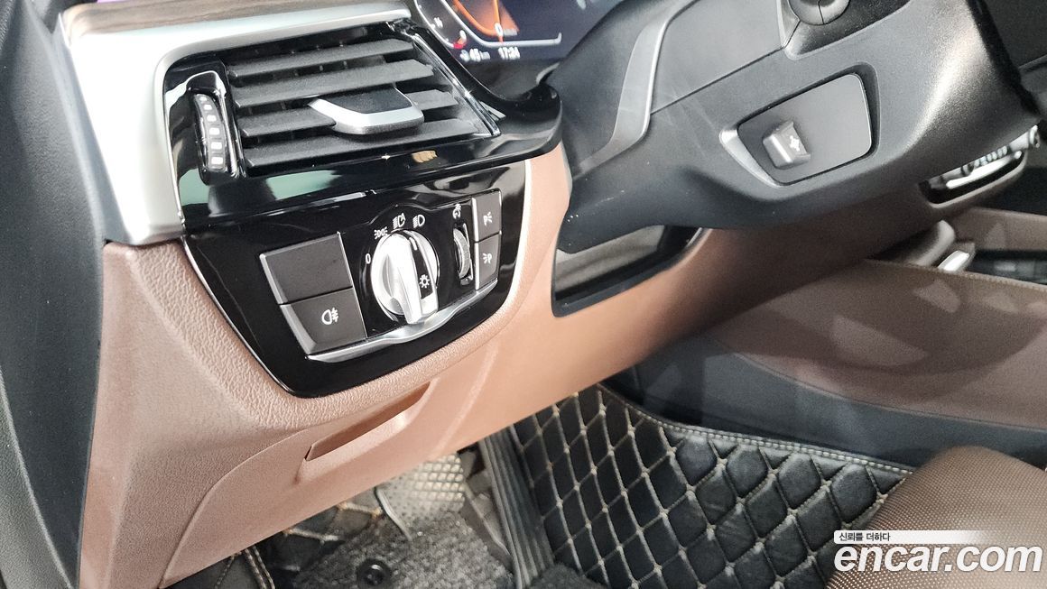 BMW Gran Turismo 2021