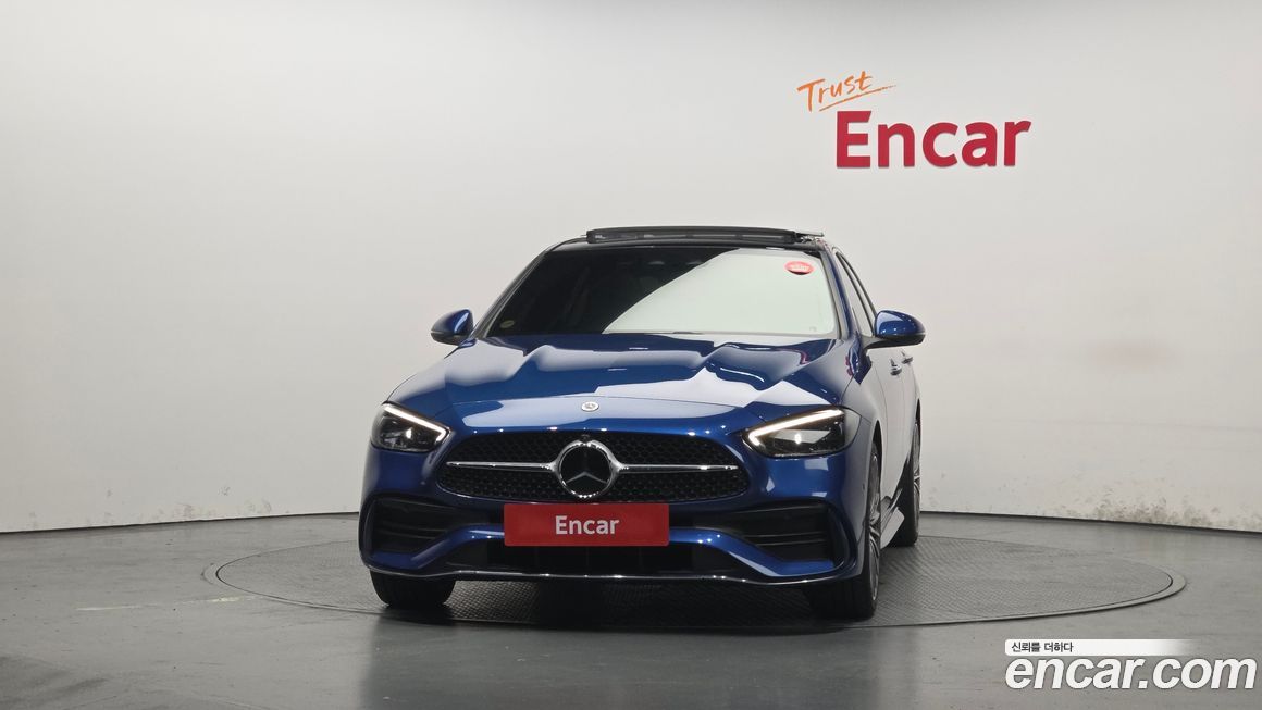 Mercedes-Benz C-Class 2022