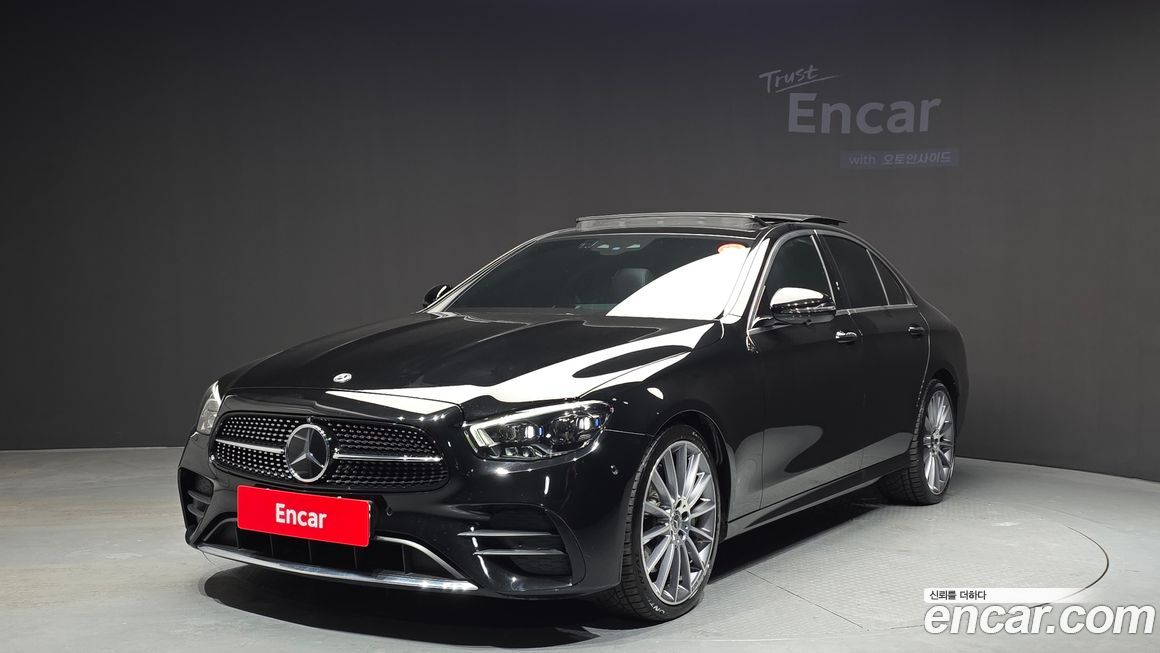 Mercedes-Benz E-Class 2022