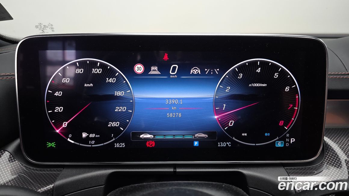 Mercedes-Benz C-Class 2022
