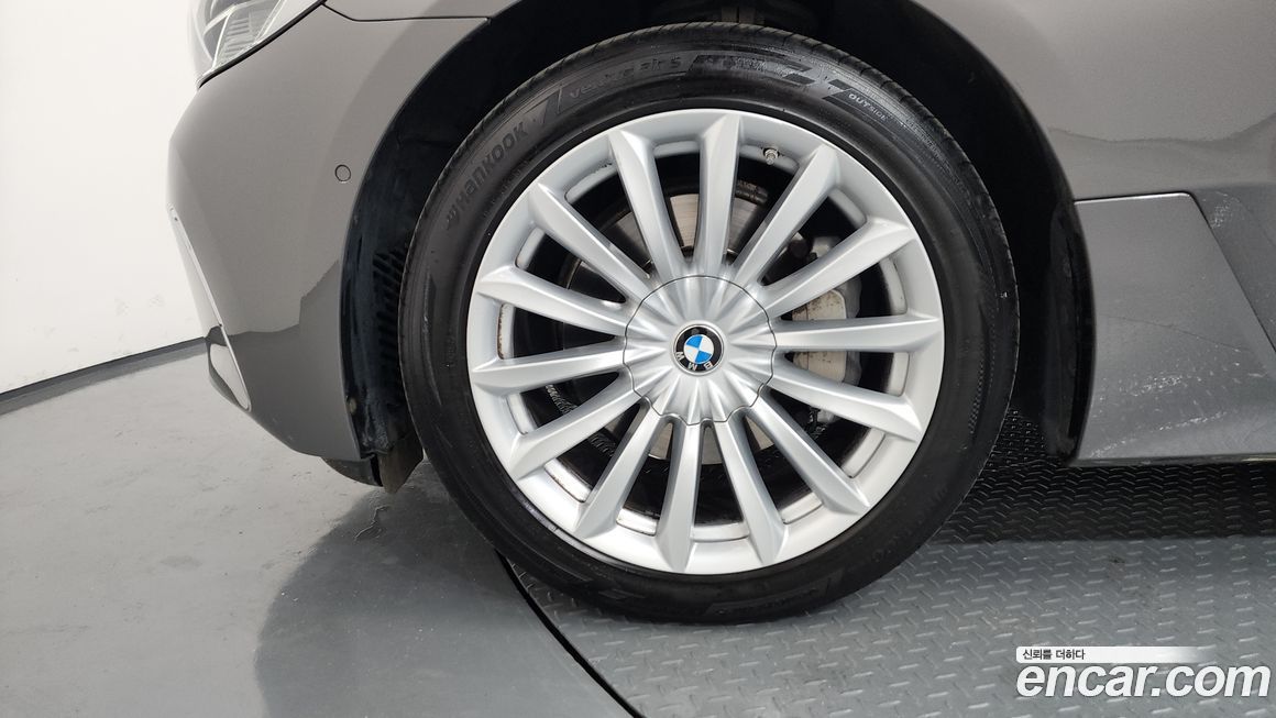 BMW Gran Turismo 2021