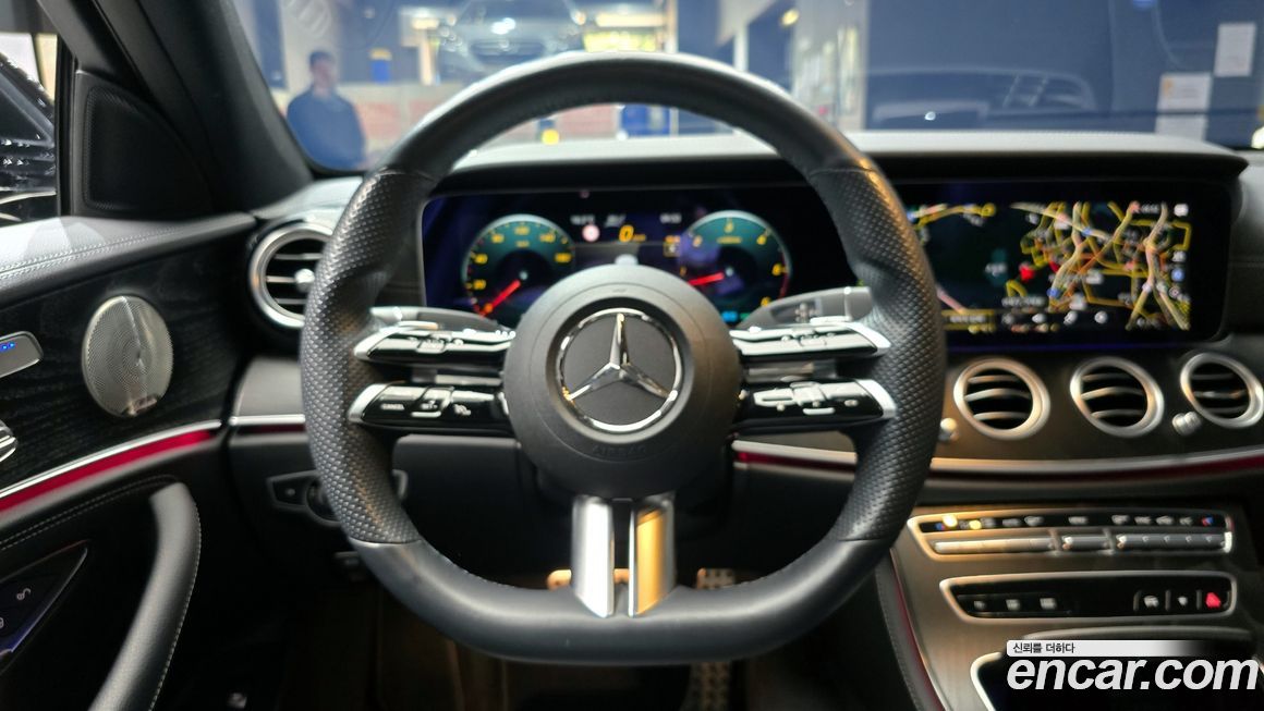 Mercedes-Benz E-Class 2022