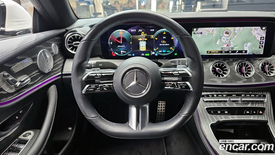 Mercedes-Benz E-Class 2021