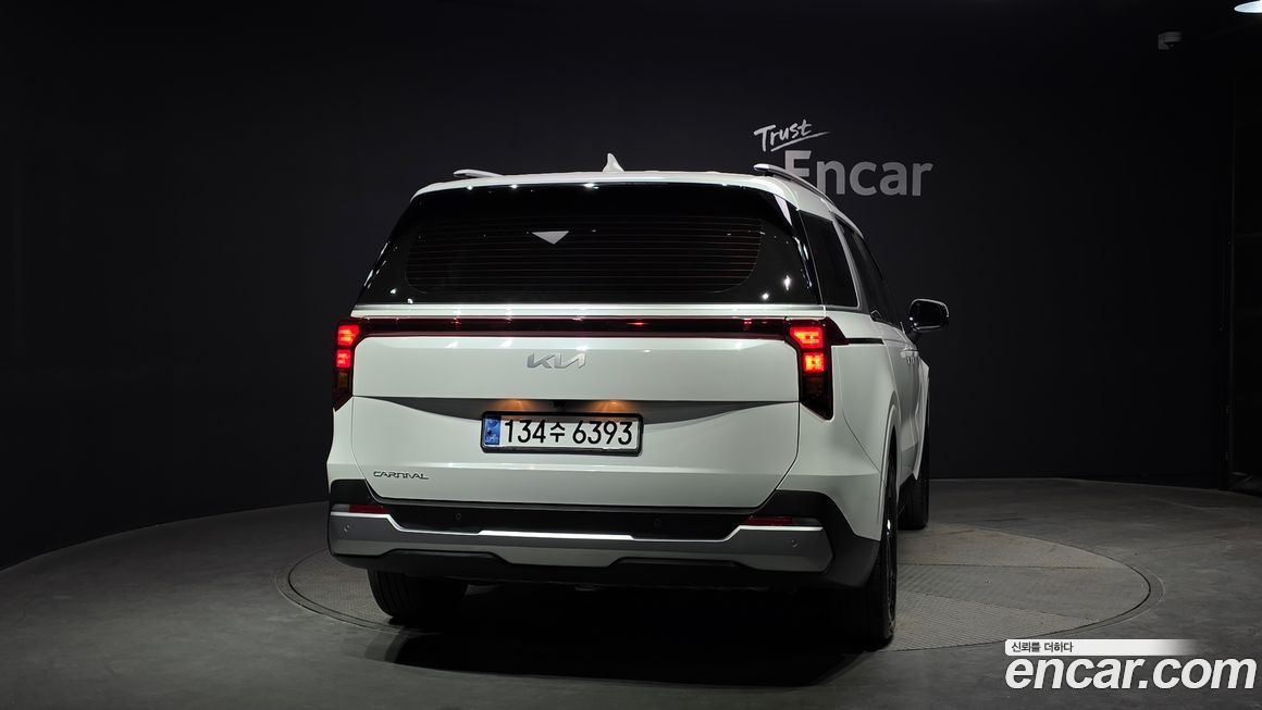 Kia Canival 2025