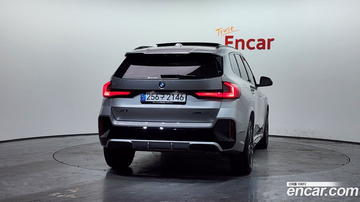 BMW X1 2025