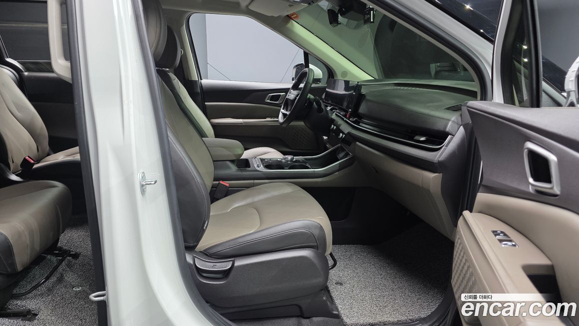 Kia Canival 2025