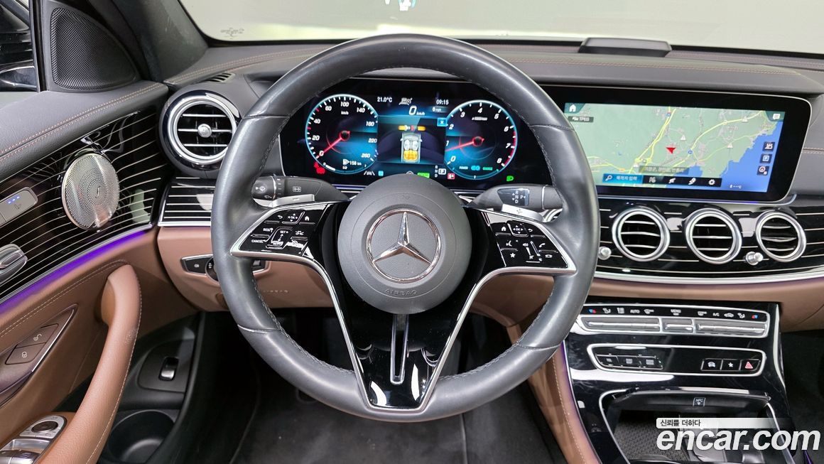 Mercedes-Benz E-Class 2022