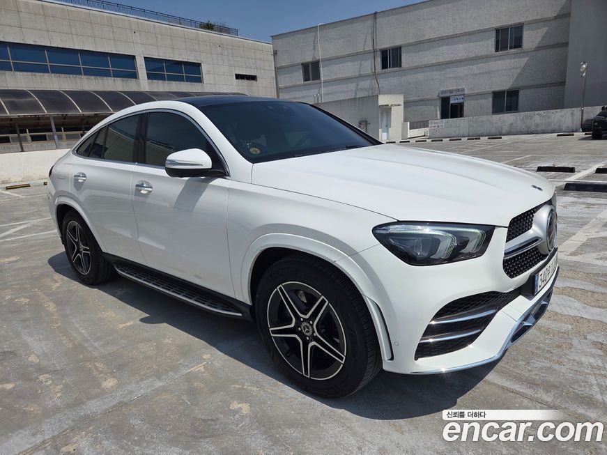 Mercedes-Benz GLE-Class 2021