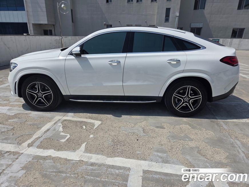 Mercedes-Benz GLE-Class 2021