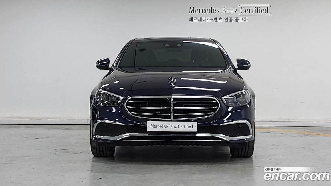 Mercedes-Benz E-Class 2023