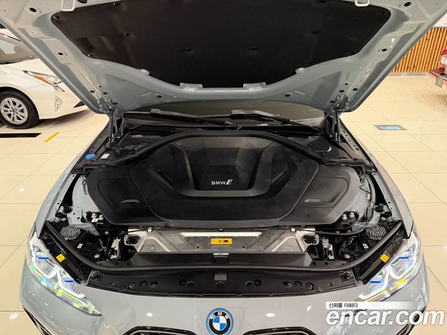 BMW i4 2024