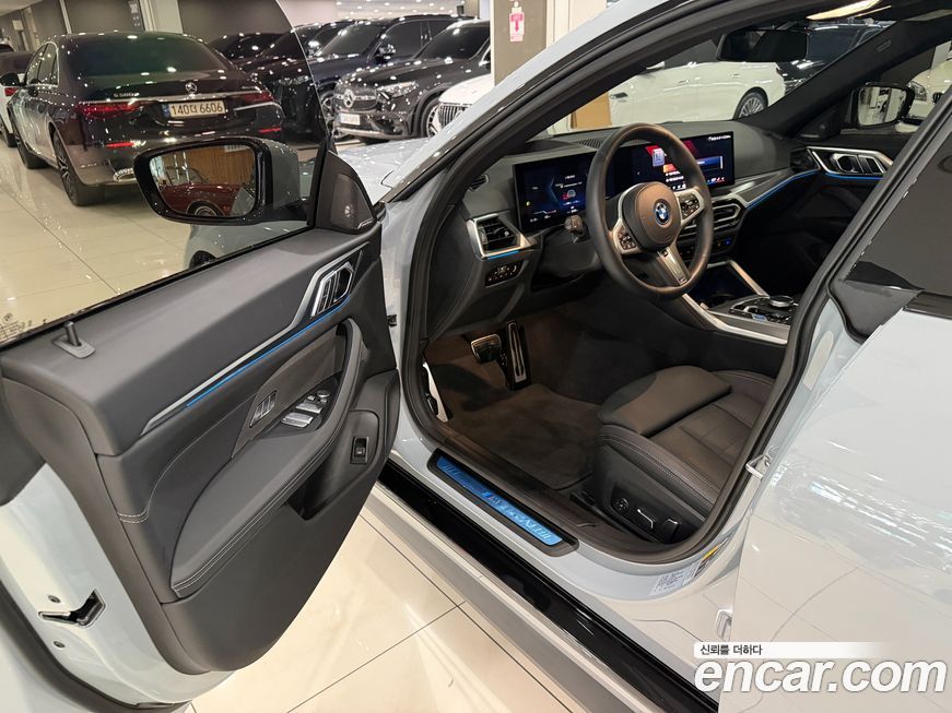 BMW i4 2024