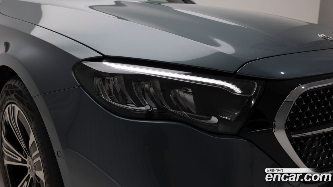 Mercedes-Benz E-Class 2025