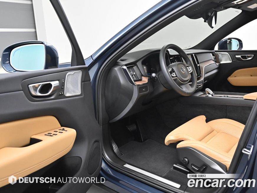 Volvo XC60 2024