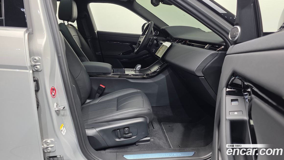 Land Rover Range Rover Evoque 2025
