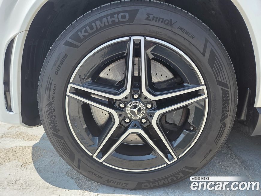 Mercedes-Benz GLE-Class 2021