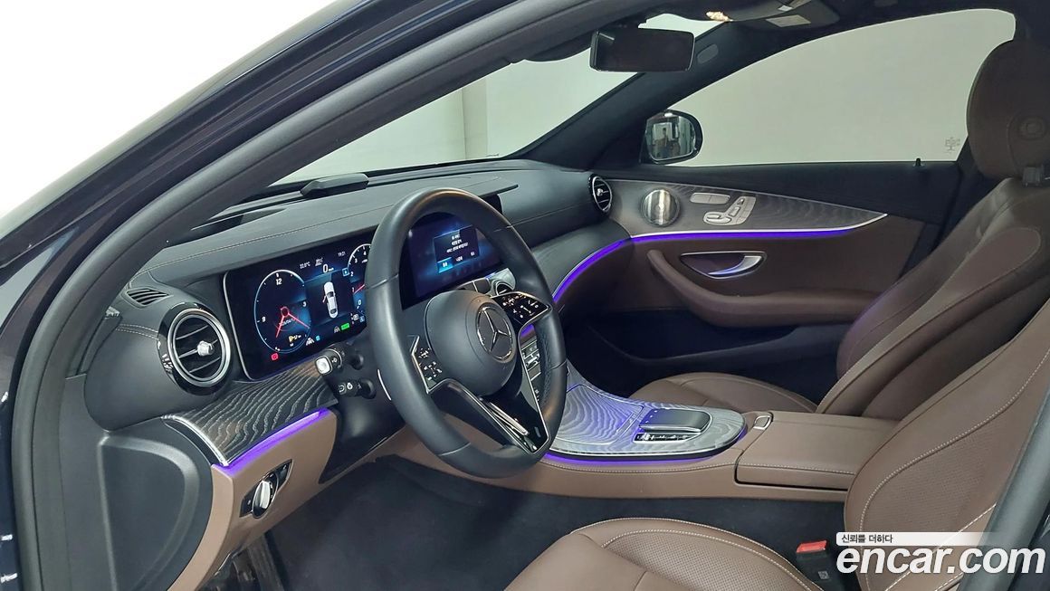 Mercedes-Benz E-Class 2023