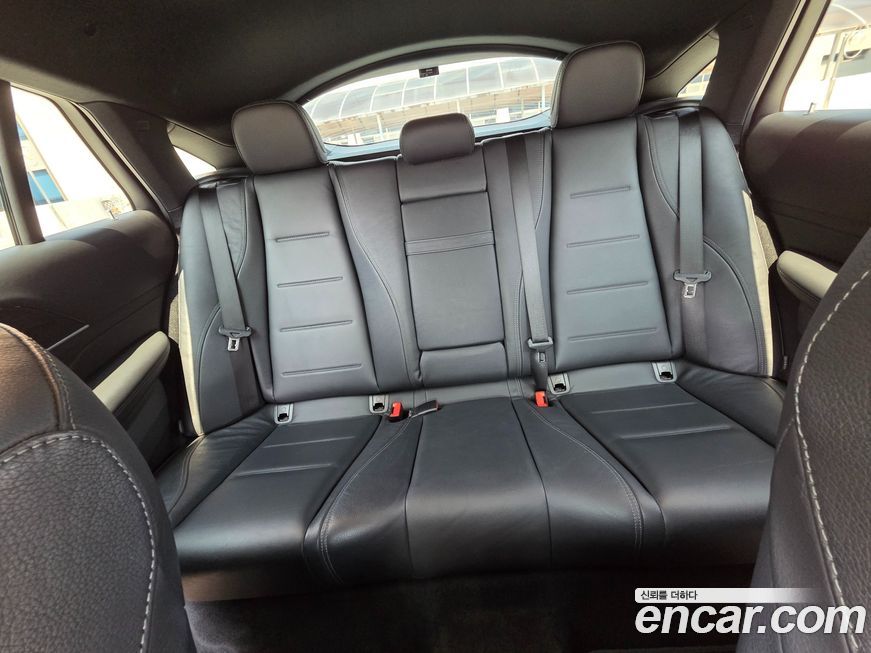 Mercedes-Benz GLE-Class 2021