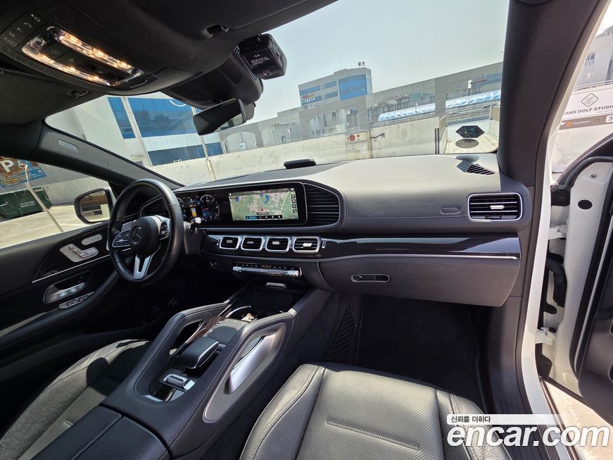 Mercedes-Benz GLE-Class 2021