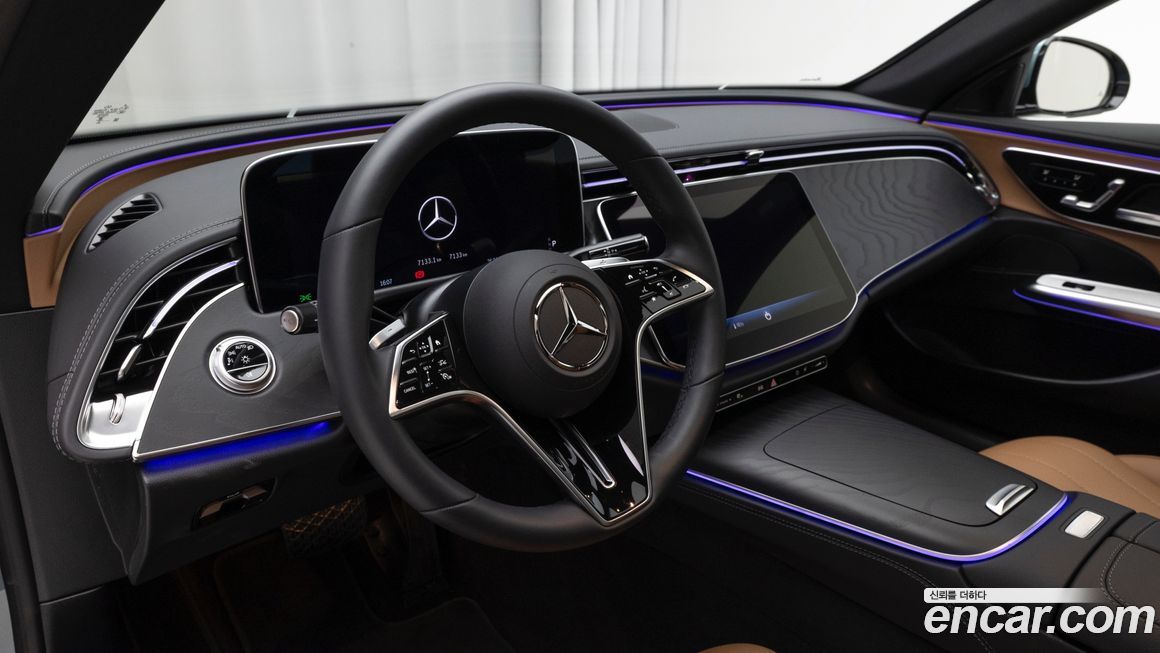 Mercedes-Benz E-Class 2025