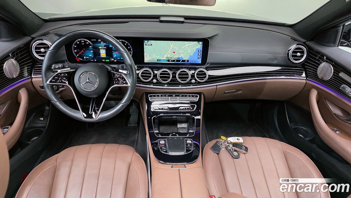Mercedes-Benz E-Class 2022
