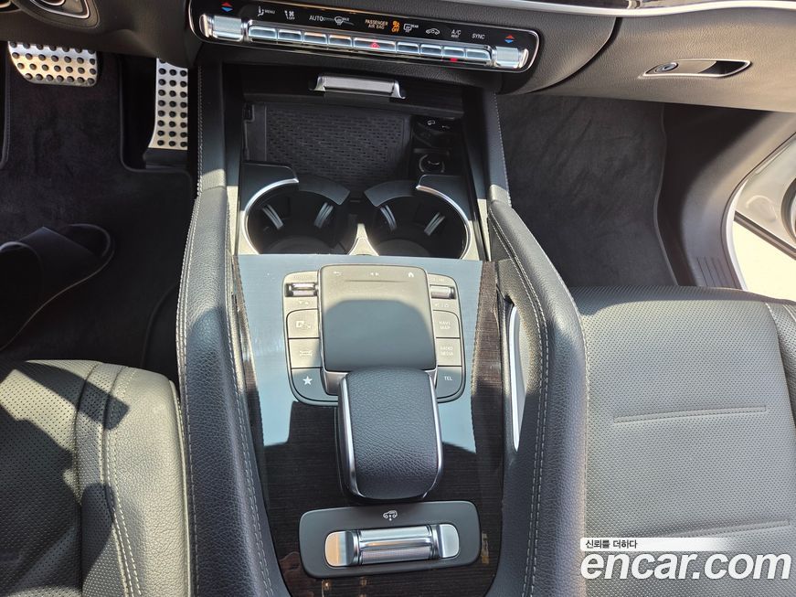 Mercedes-Benz GLE-Class 2021